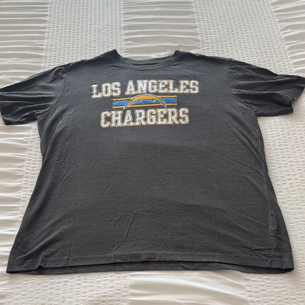 Los Angeles Chargers Charcoal Tee Men’s XL
